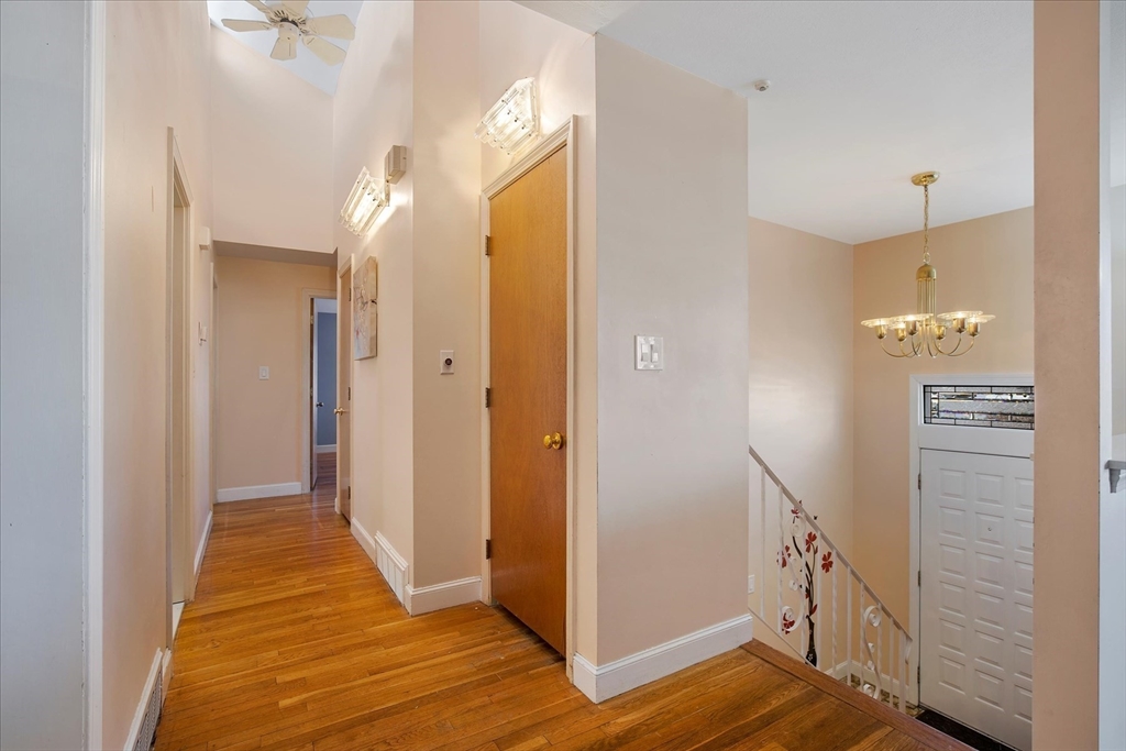 20 Westlea Ter