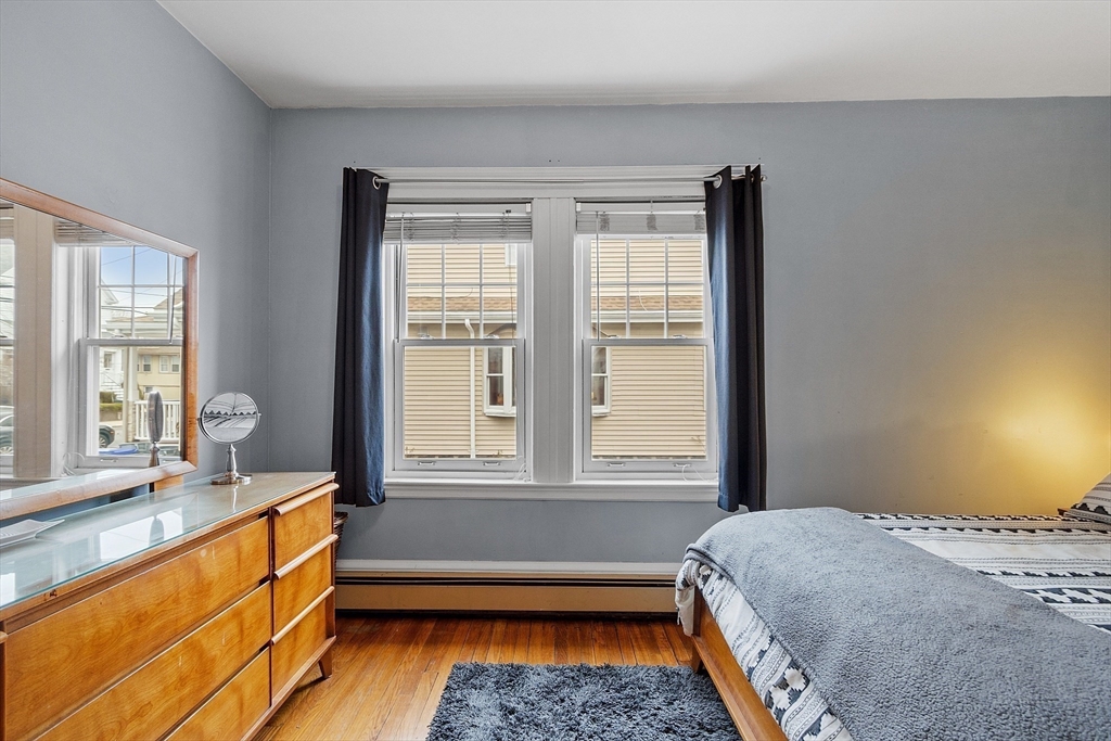 16 Wycliff Ave
