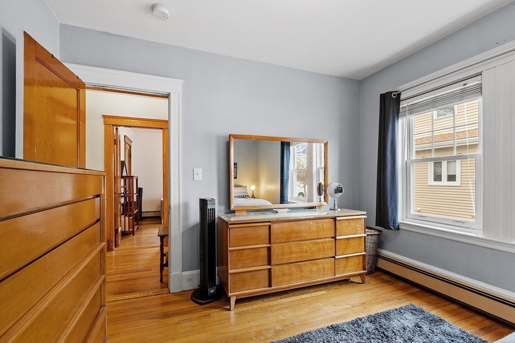 16 Wycliff Ave