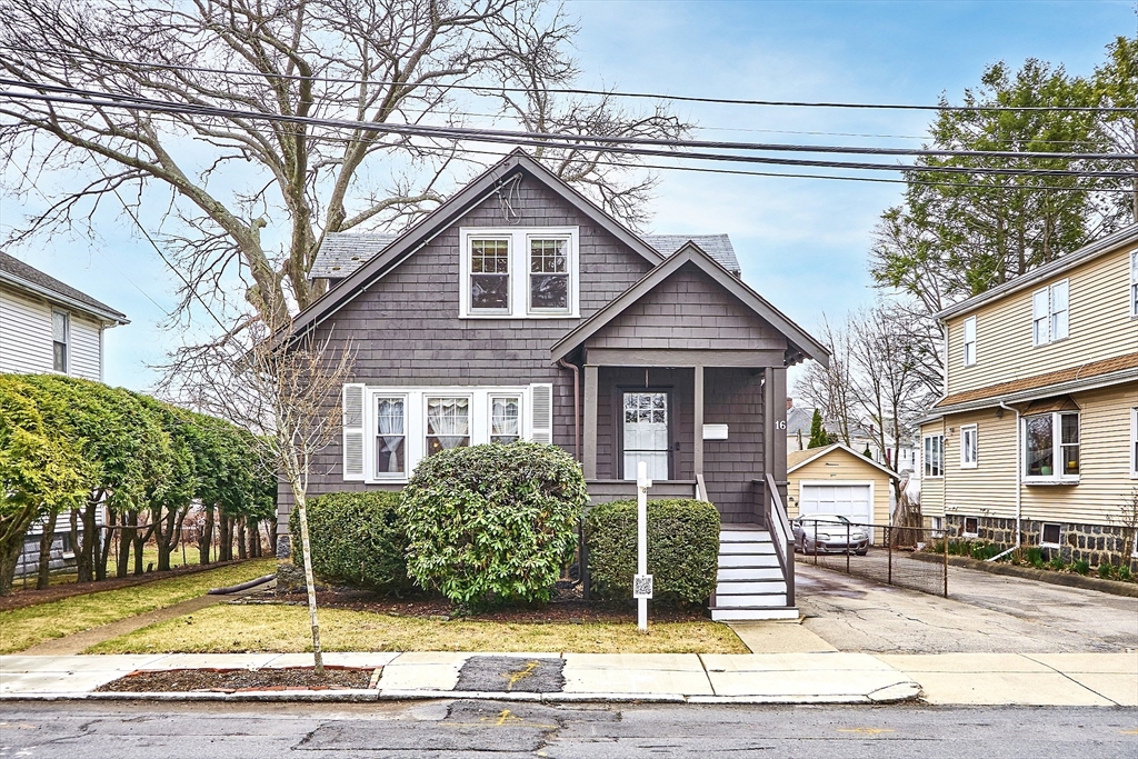 16 Wycliff Ave