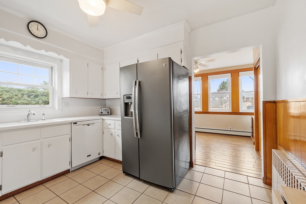 16 Wycliff Ave