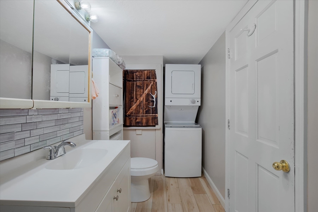 122 High St