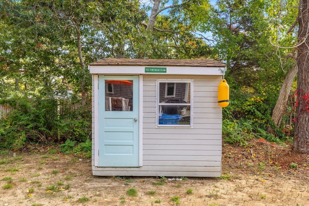 49 Village Ln