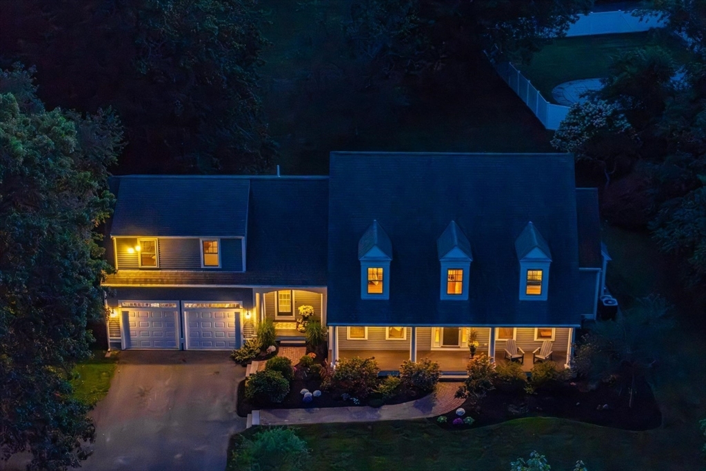 889 Old Main Street Ext