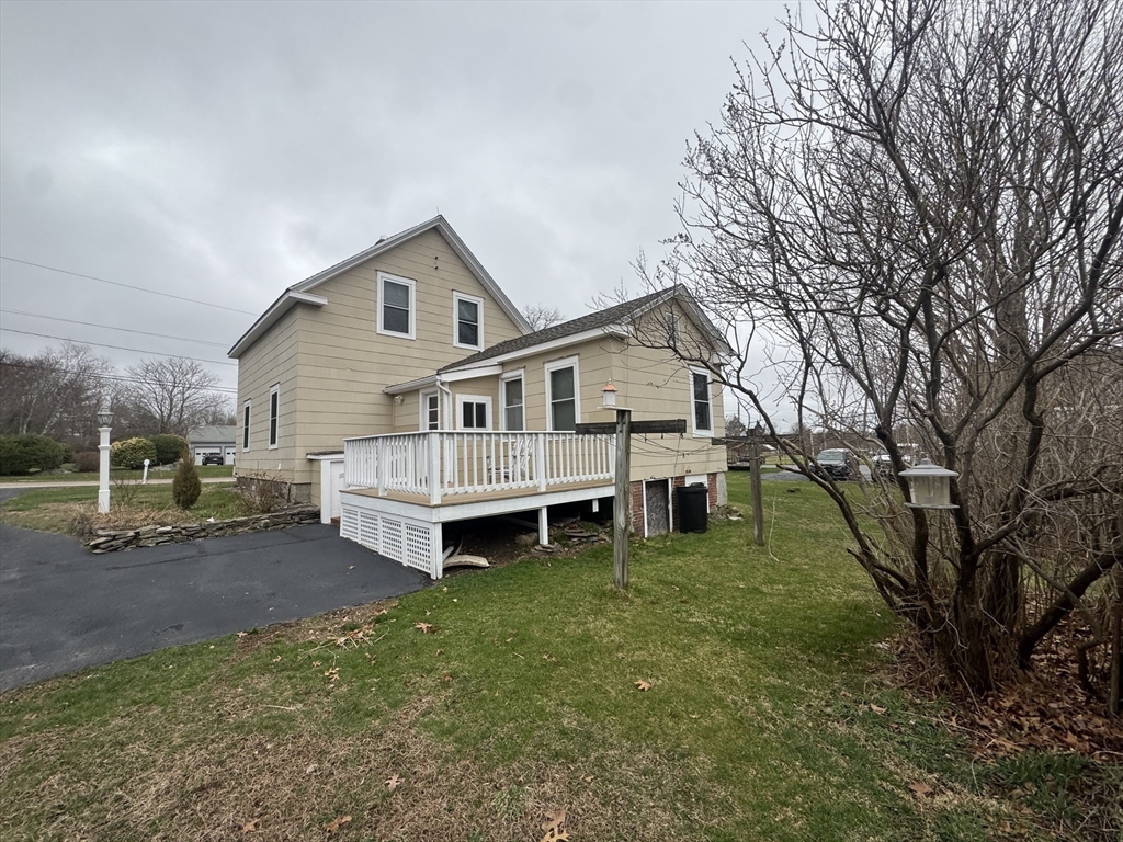 39 Burt St