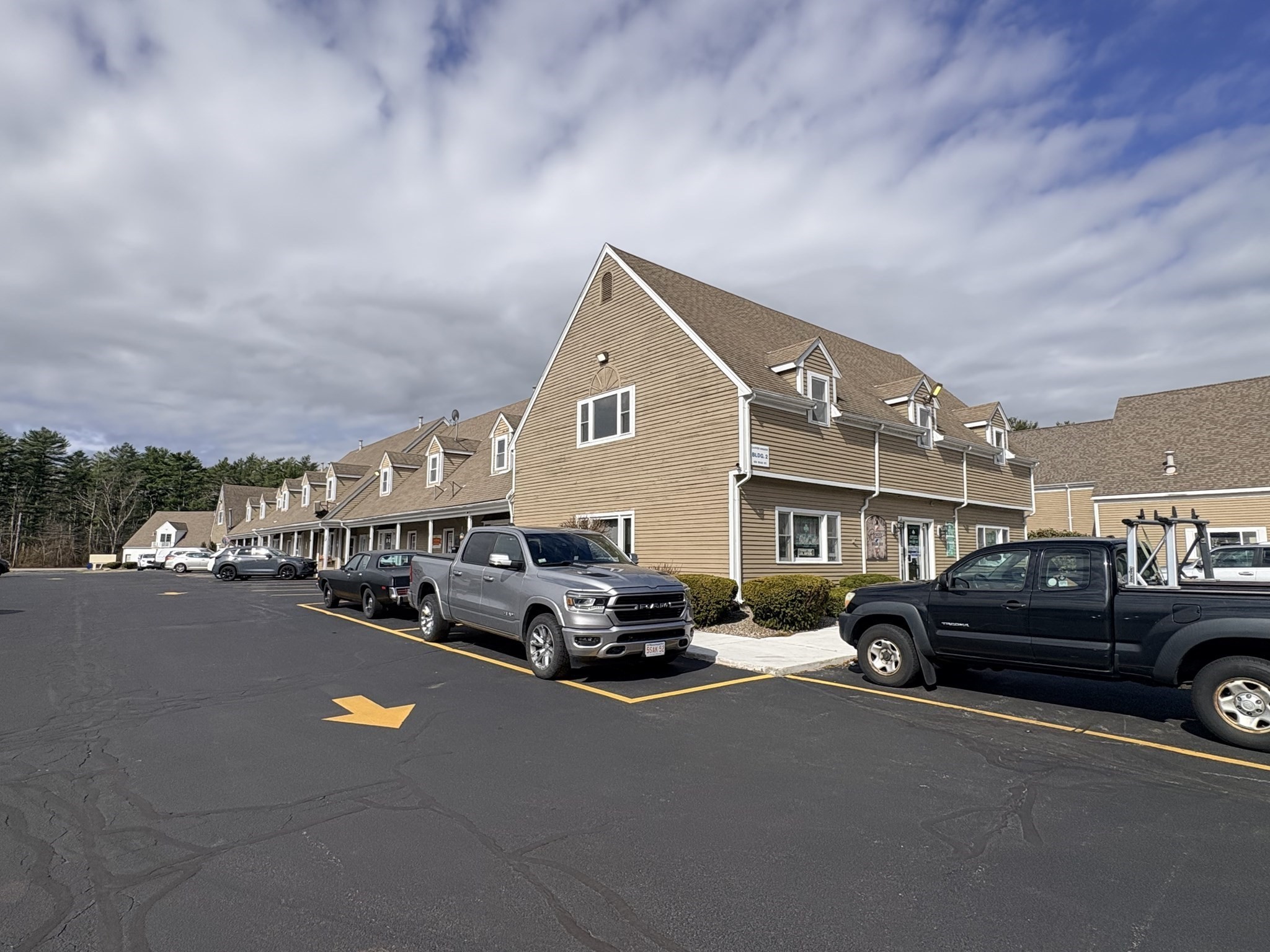 126 Main St Unit: GG