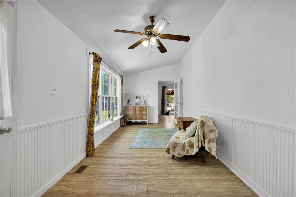 166 Center Avenue
