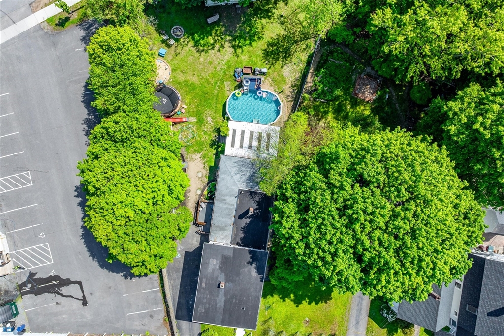 166 Center Avenue