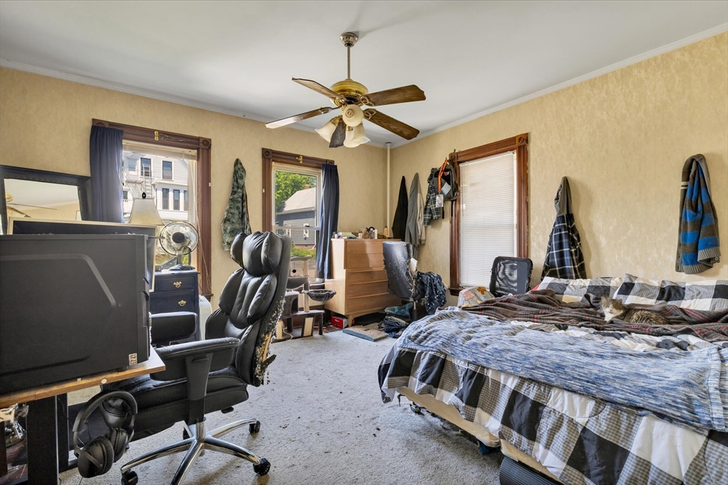 166 Center Avenue