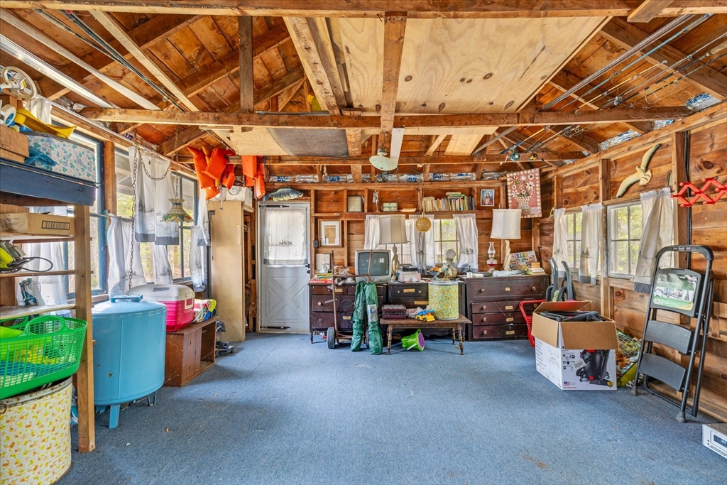 14 Old Colony Ave