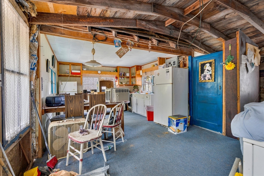 14 Old Colony Ave