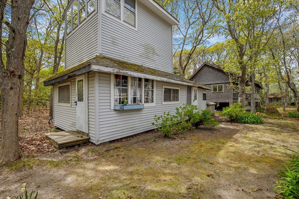 14 Old Colony Ave