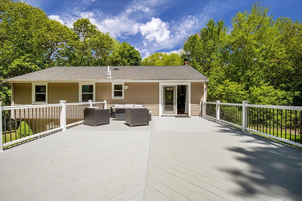 2 Wilson Ln