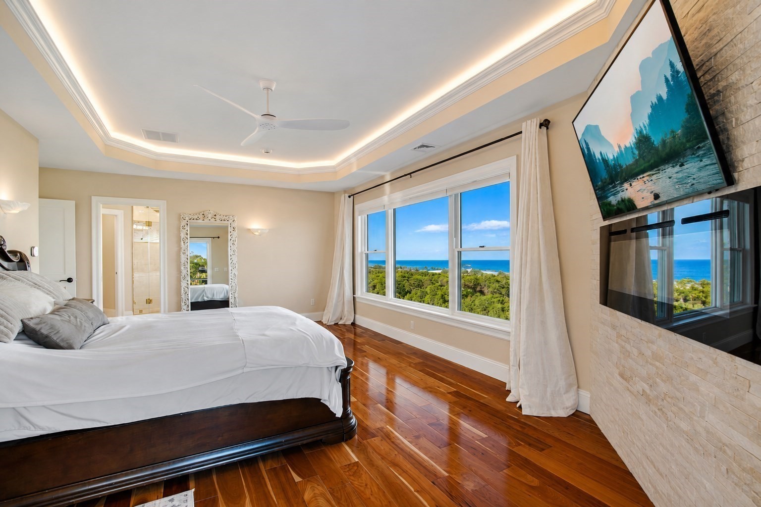 9 Clare Rd