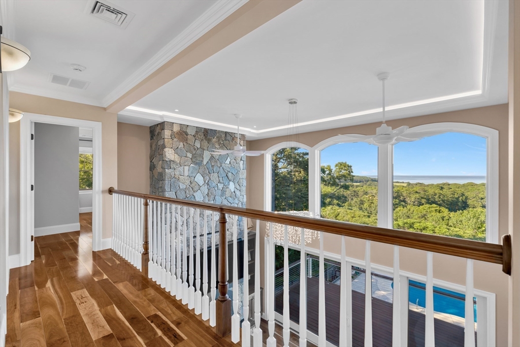 9 Clare Rd