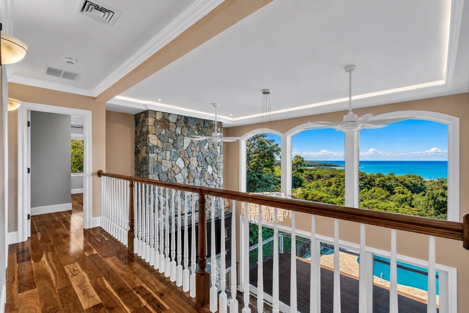 9 Clare Rd