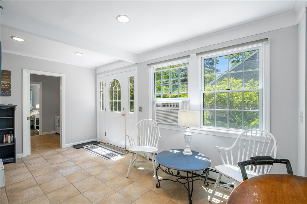 6 Parkwood Ct