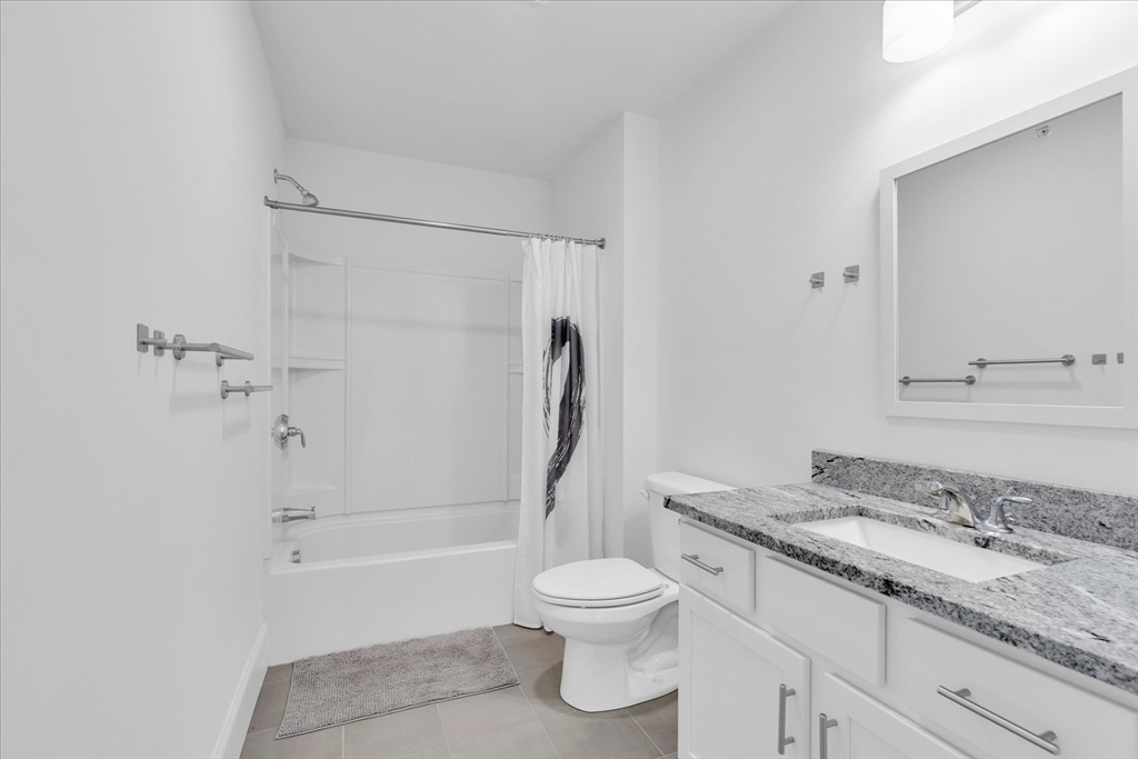 80 Lebaron Boulevard # 7