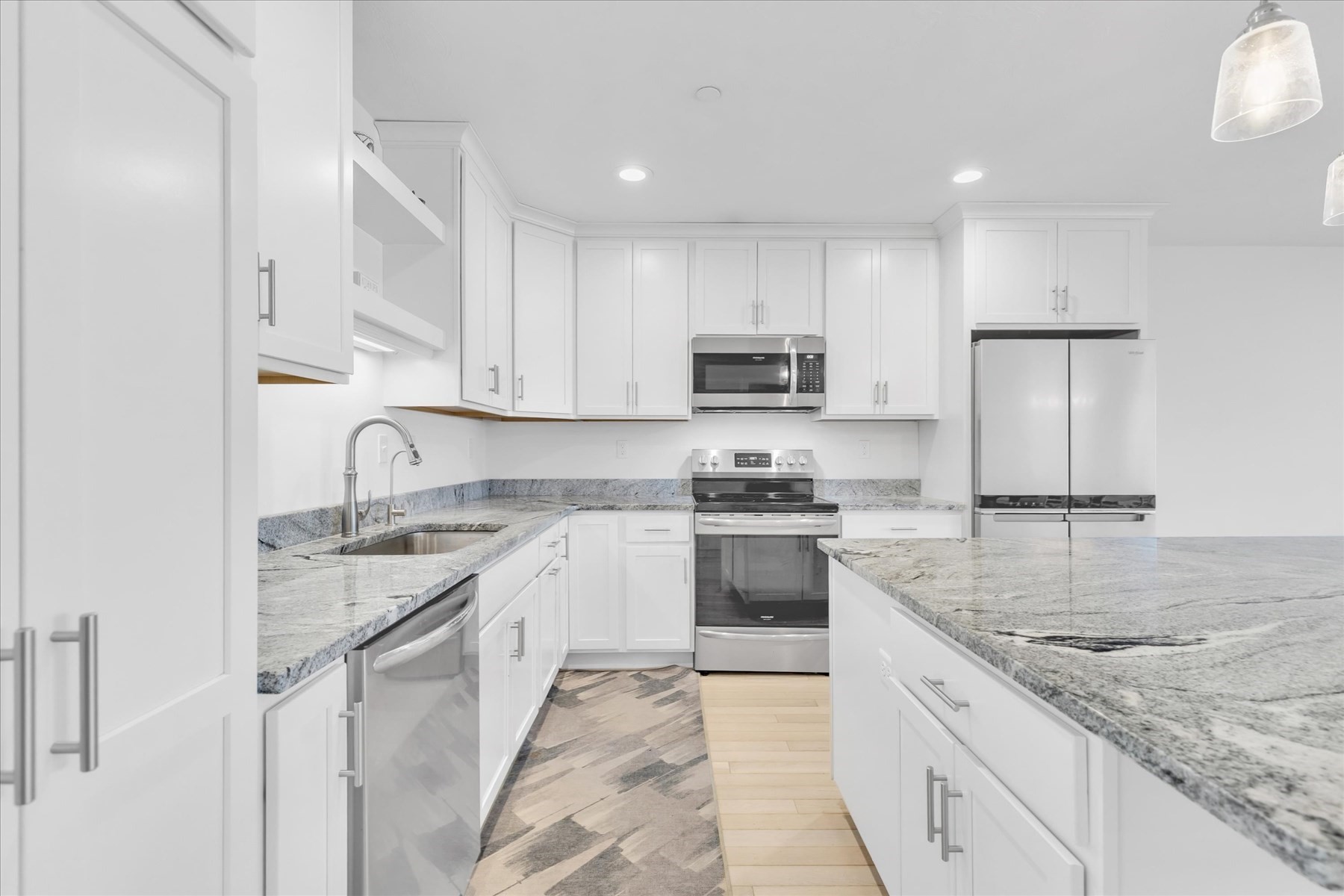 80 Lebaron Boulevard # 7