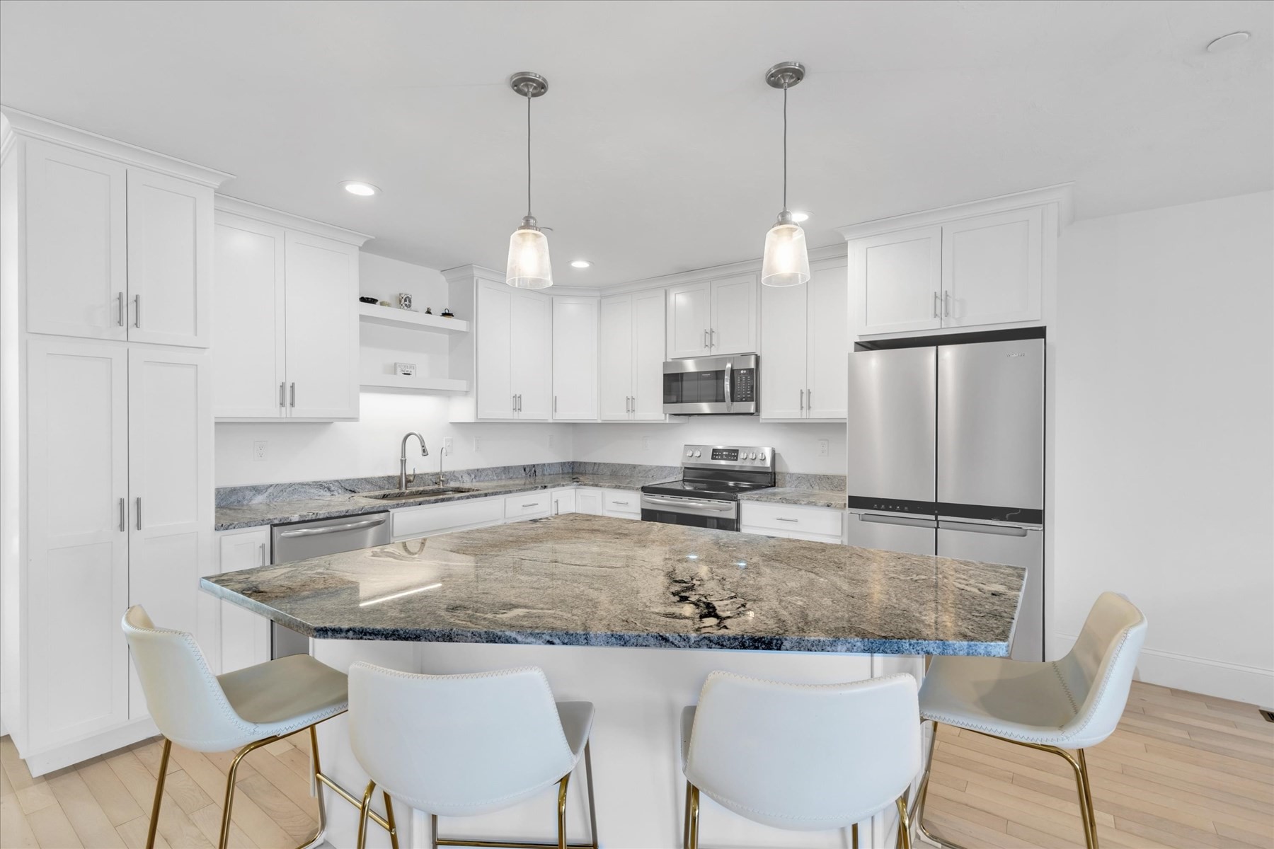 80 Lebaron Boulevard # 7