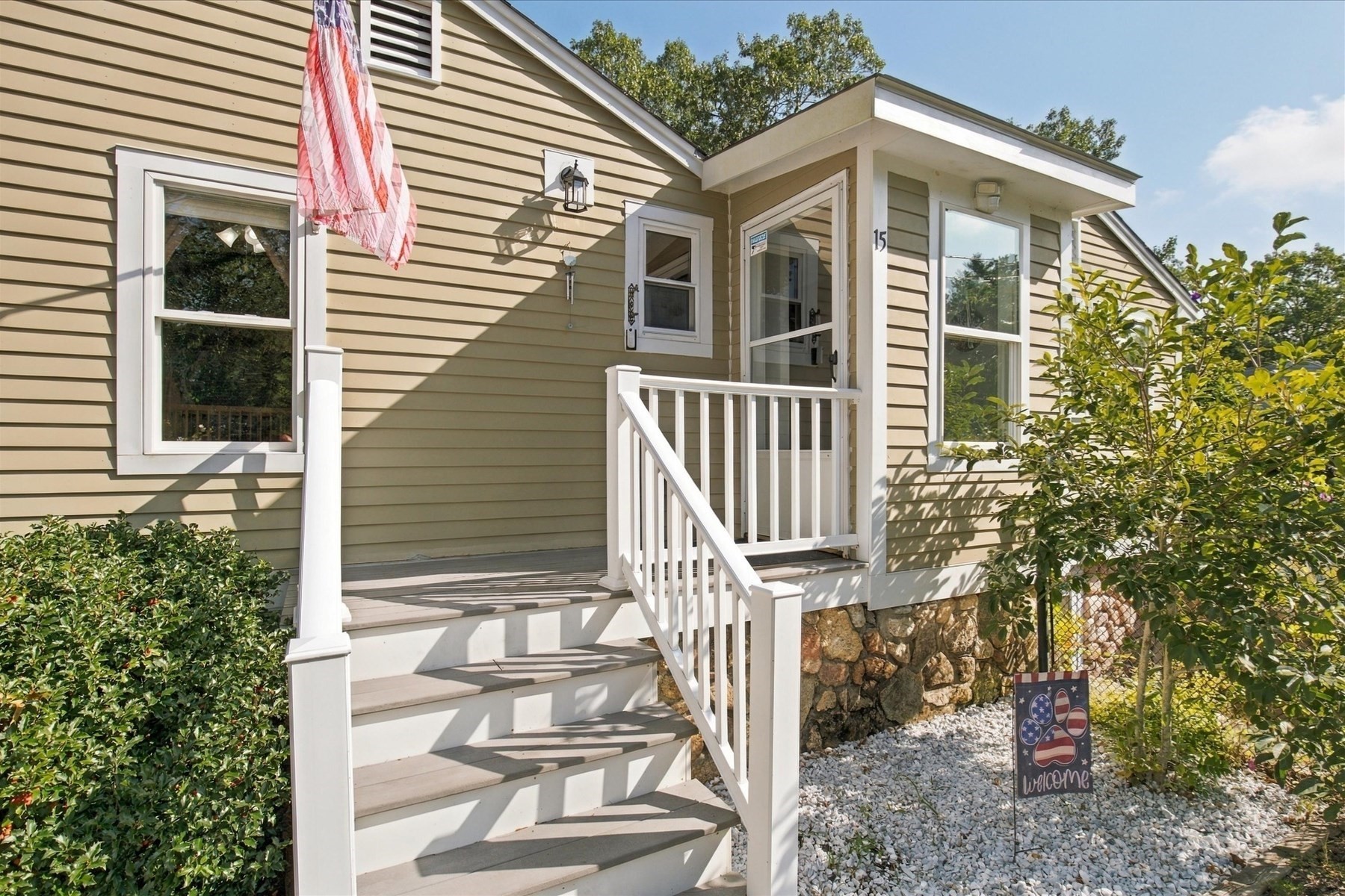 15 Summer St