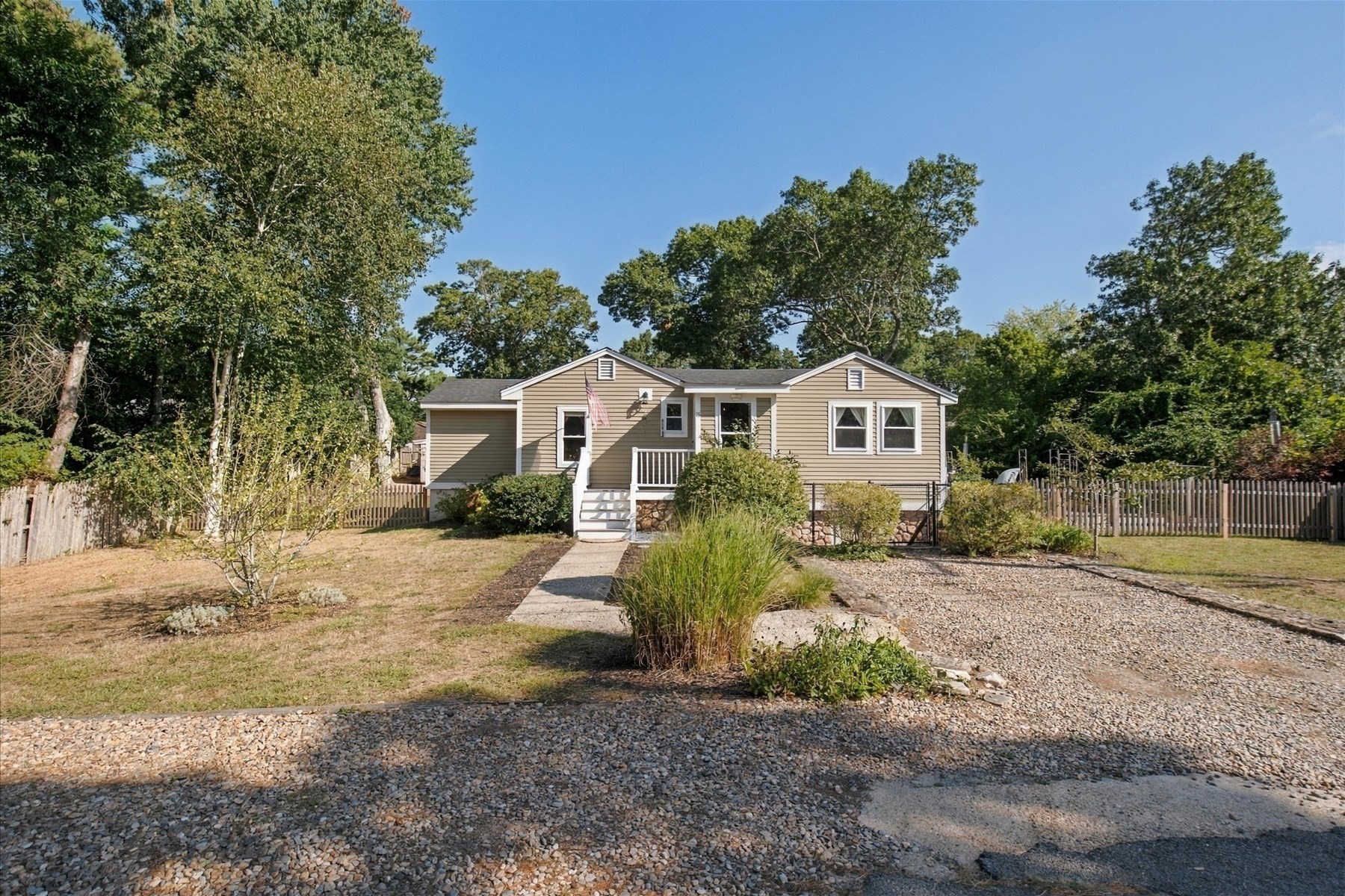 15 Summer St