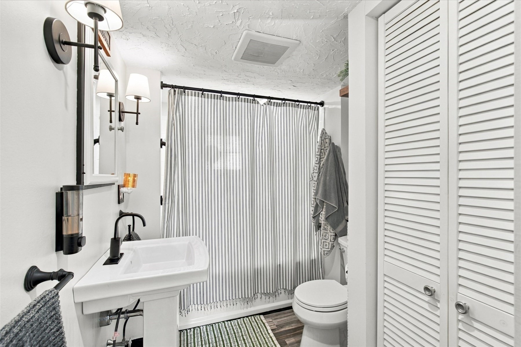 15 Summer St