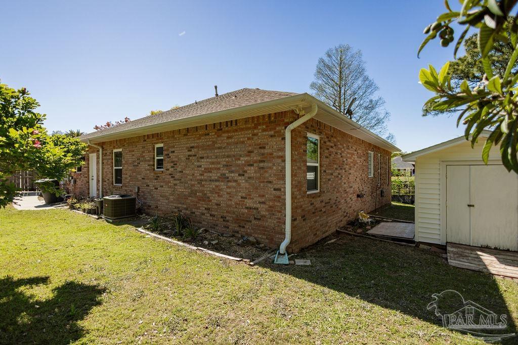6310 Summer Cir