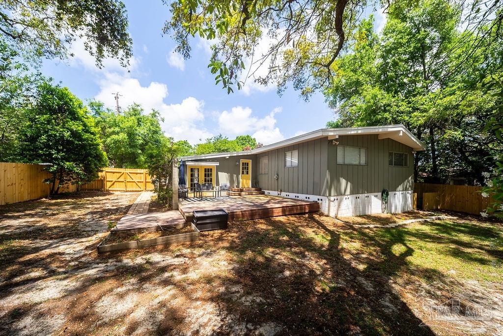 771 Woodmere Dr
