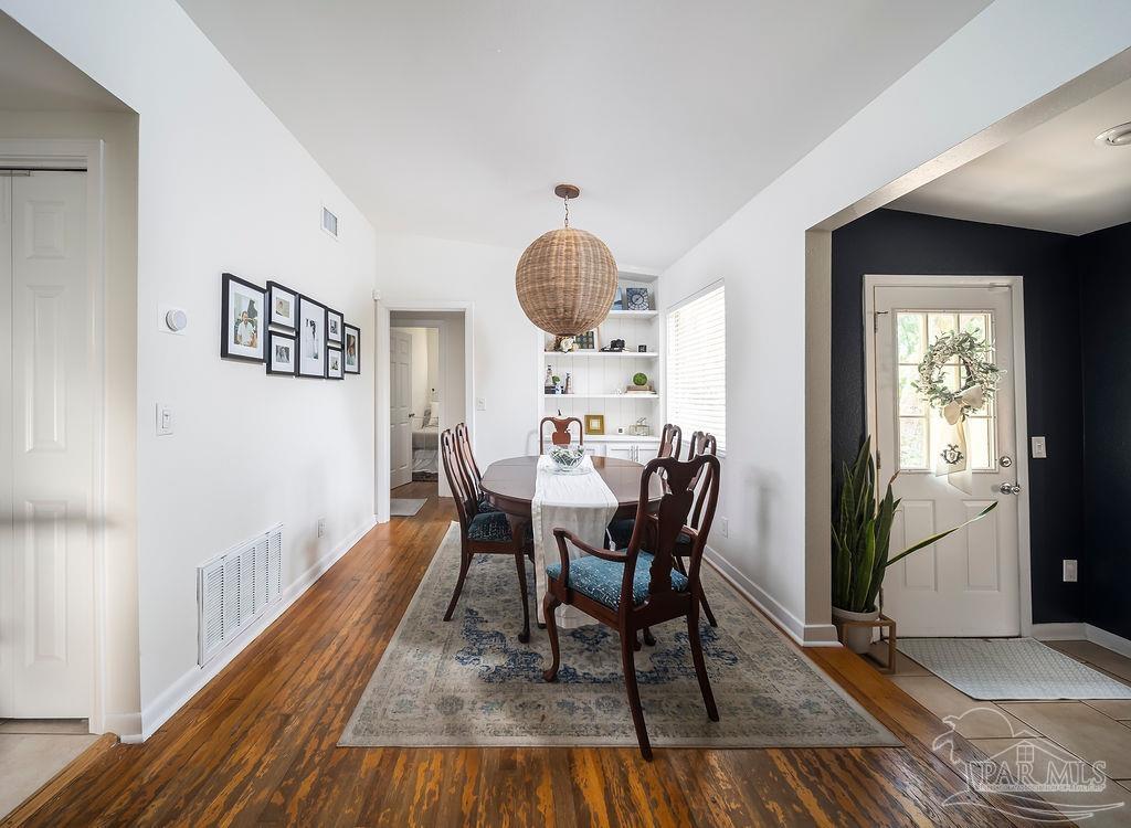 771 Woodmere Dr