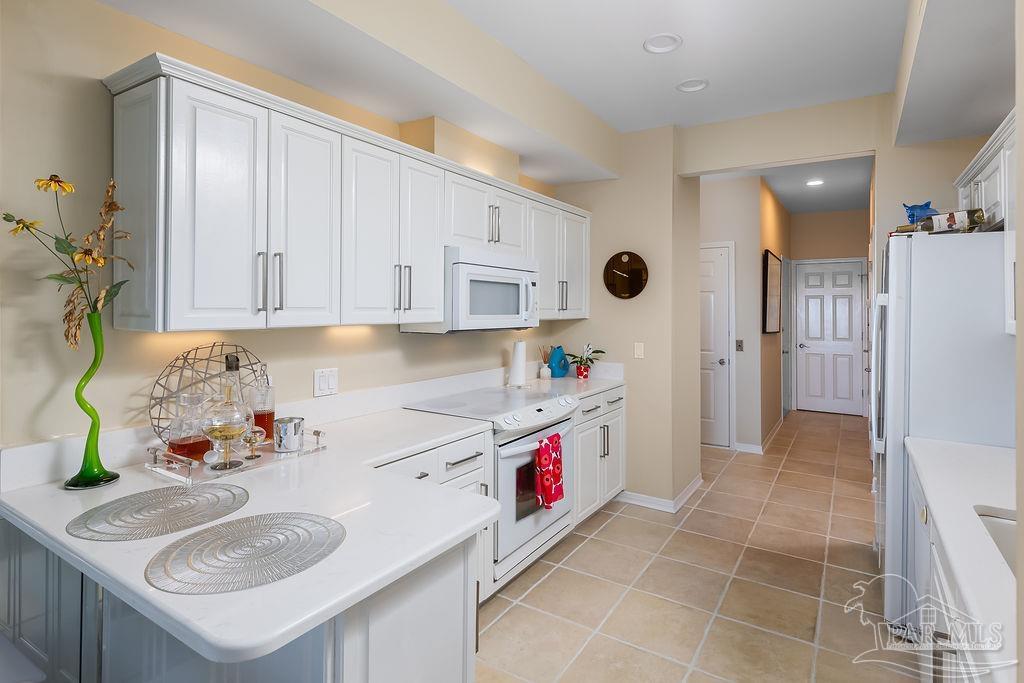 36 Baybridge Dr # 36