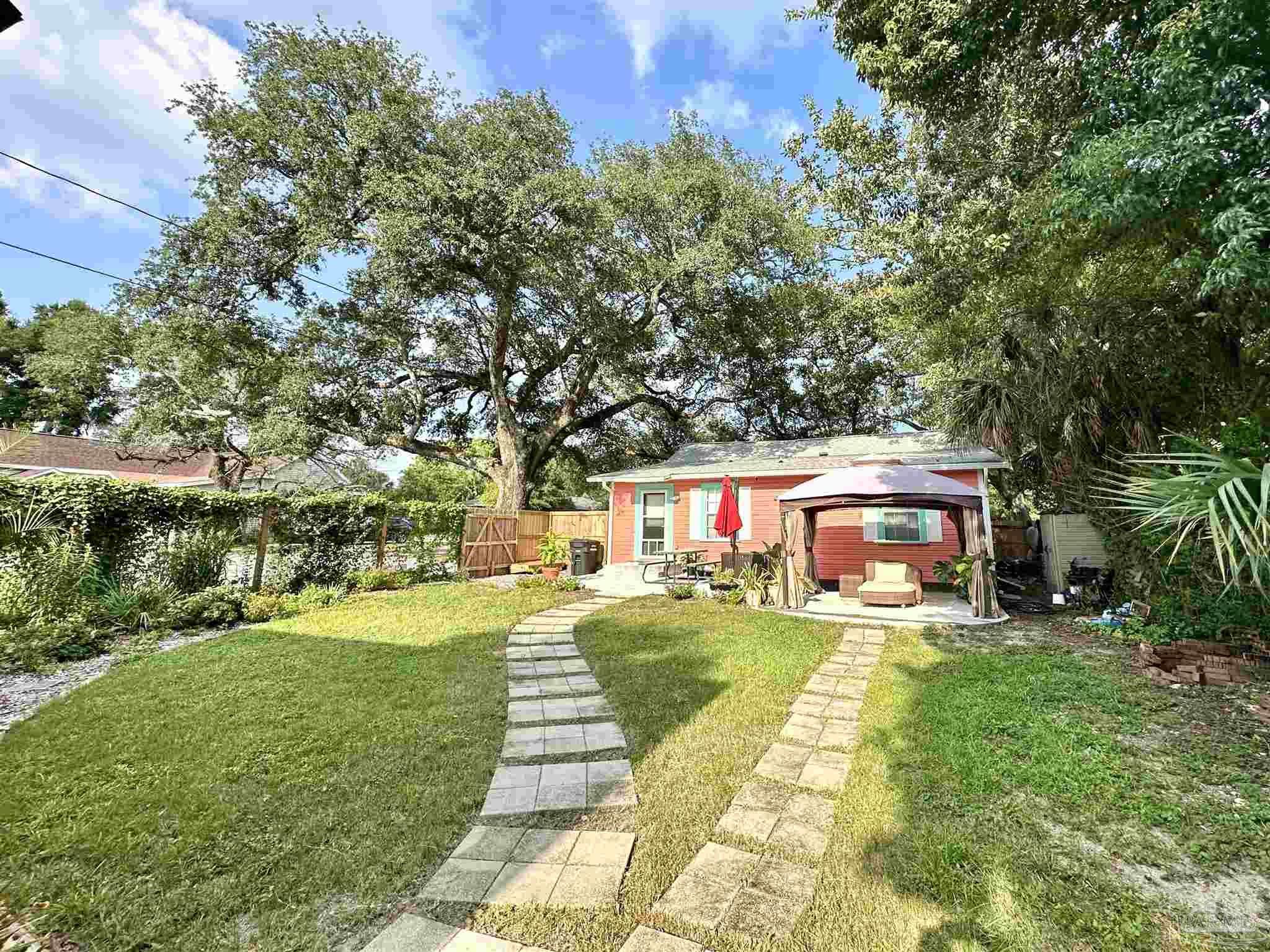 255 N C St
