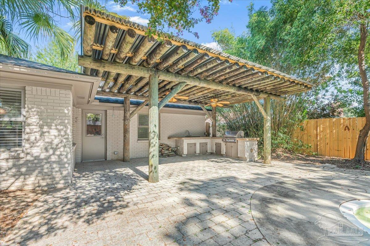 4165 Monteigne Dr