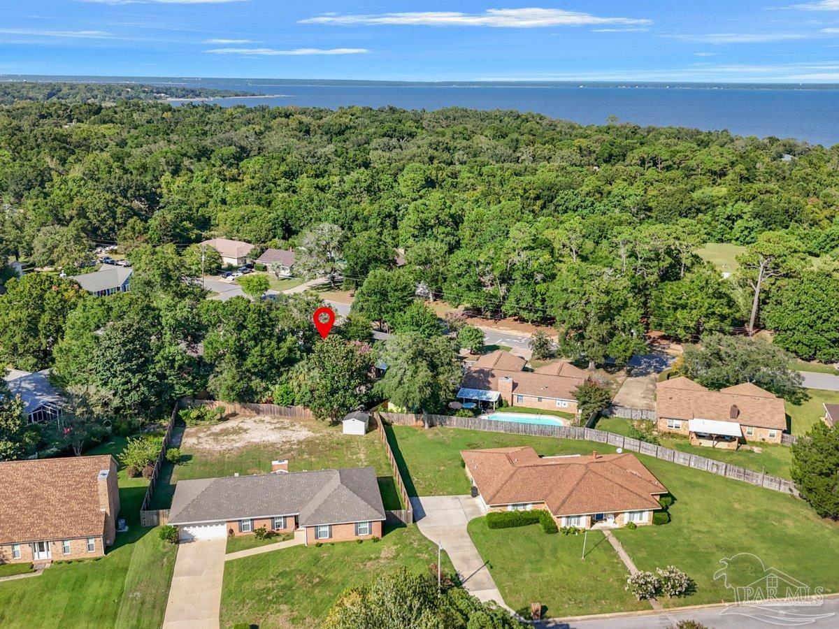 4165 Monteigne Dr