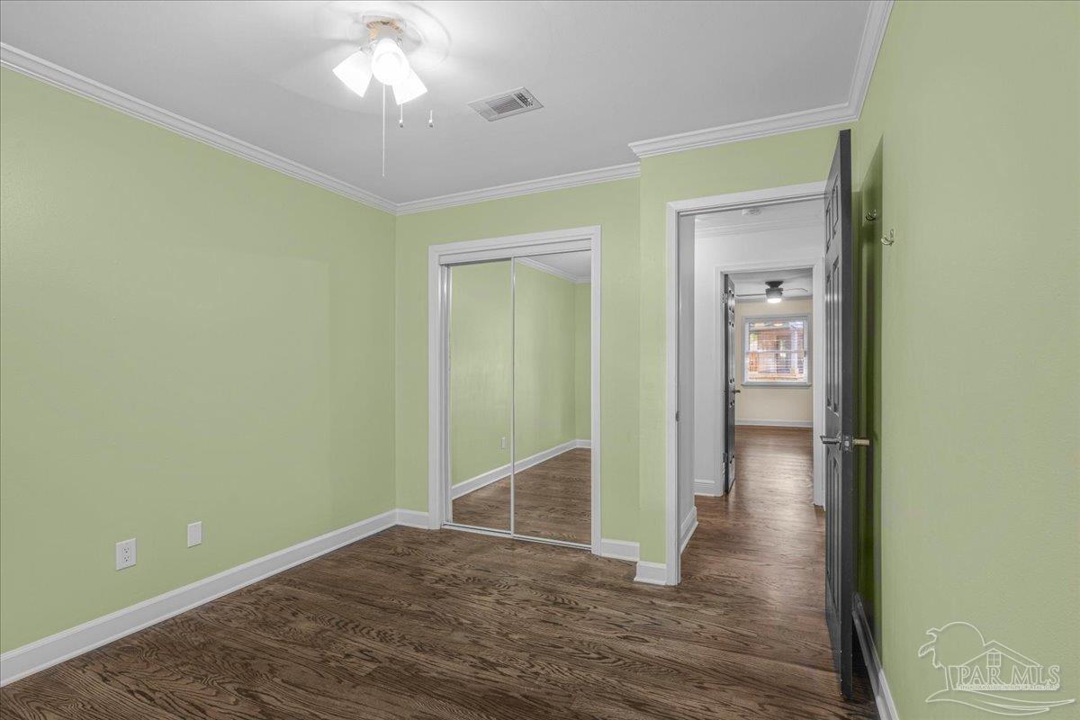 4165 Monteigne Dr