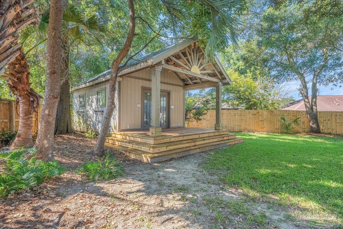 4165 Monteigne Dr