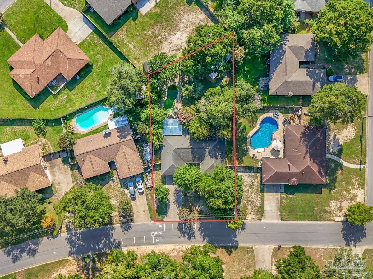 4165 Monteigne Dr