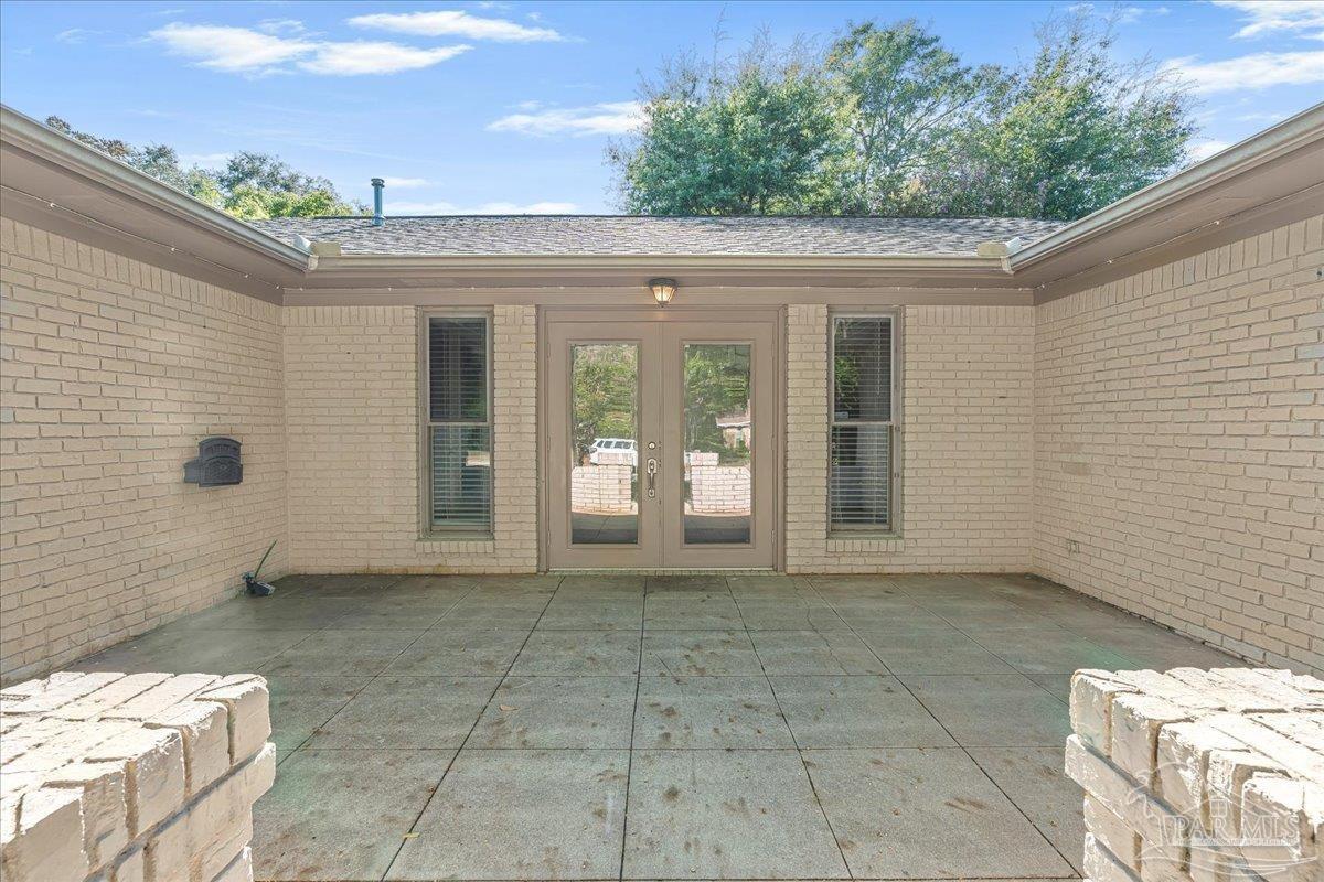 4165 Monteigne Dr