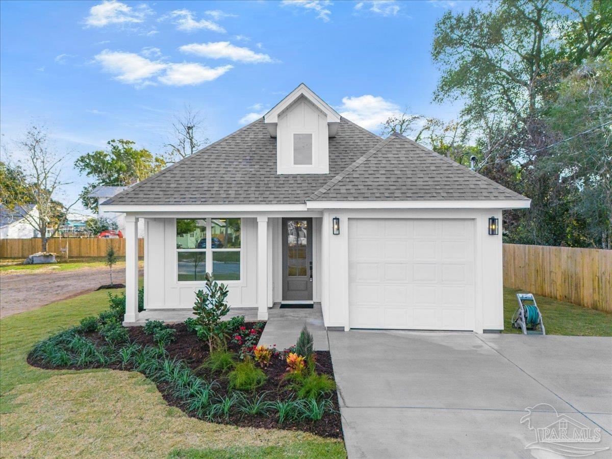 2807 E Gonzales St