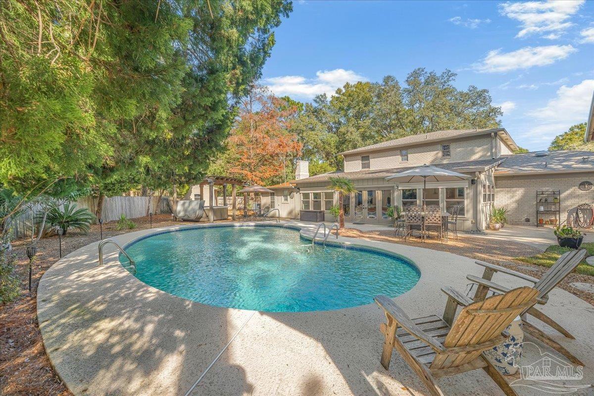 3925 Montalvo Dr