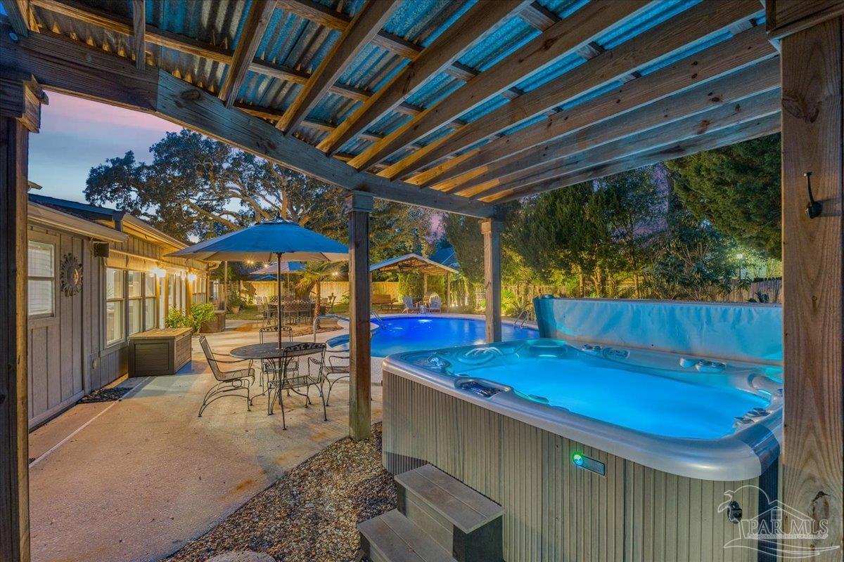 3925 Montalvo Dr