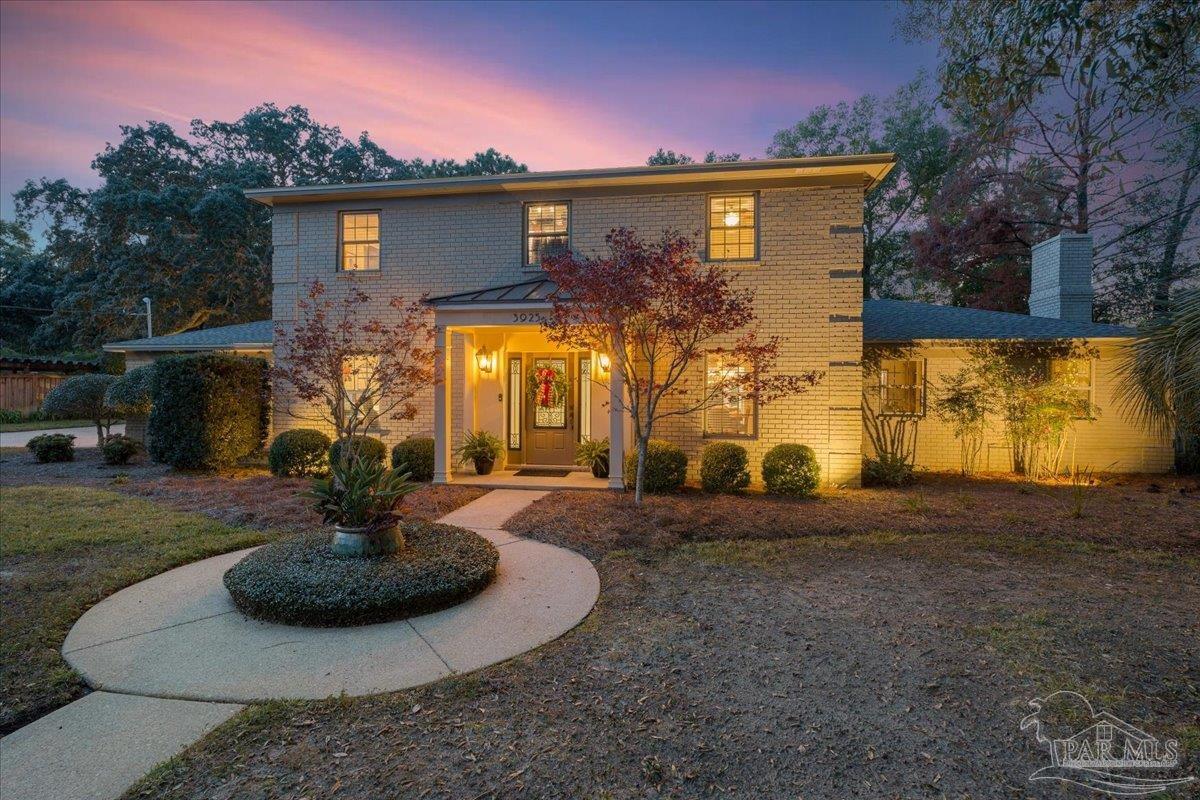 3925 Montalvo Dr