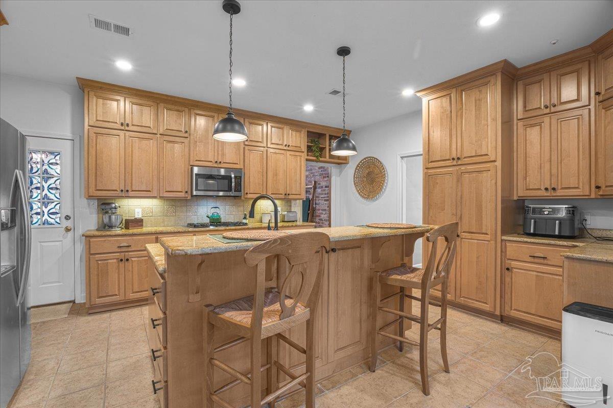 334 Woodbine Dr