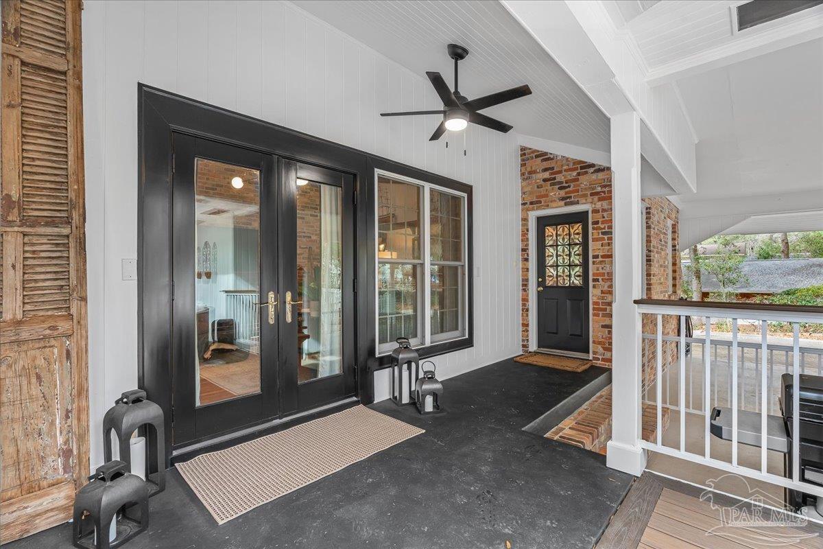 334 Woodbine Dr