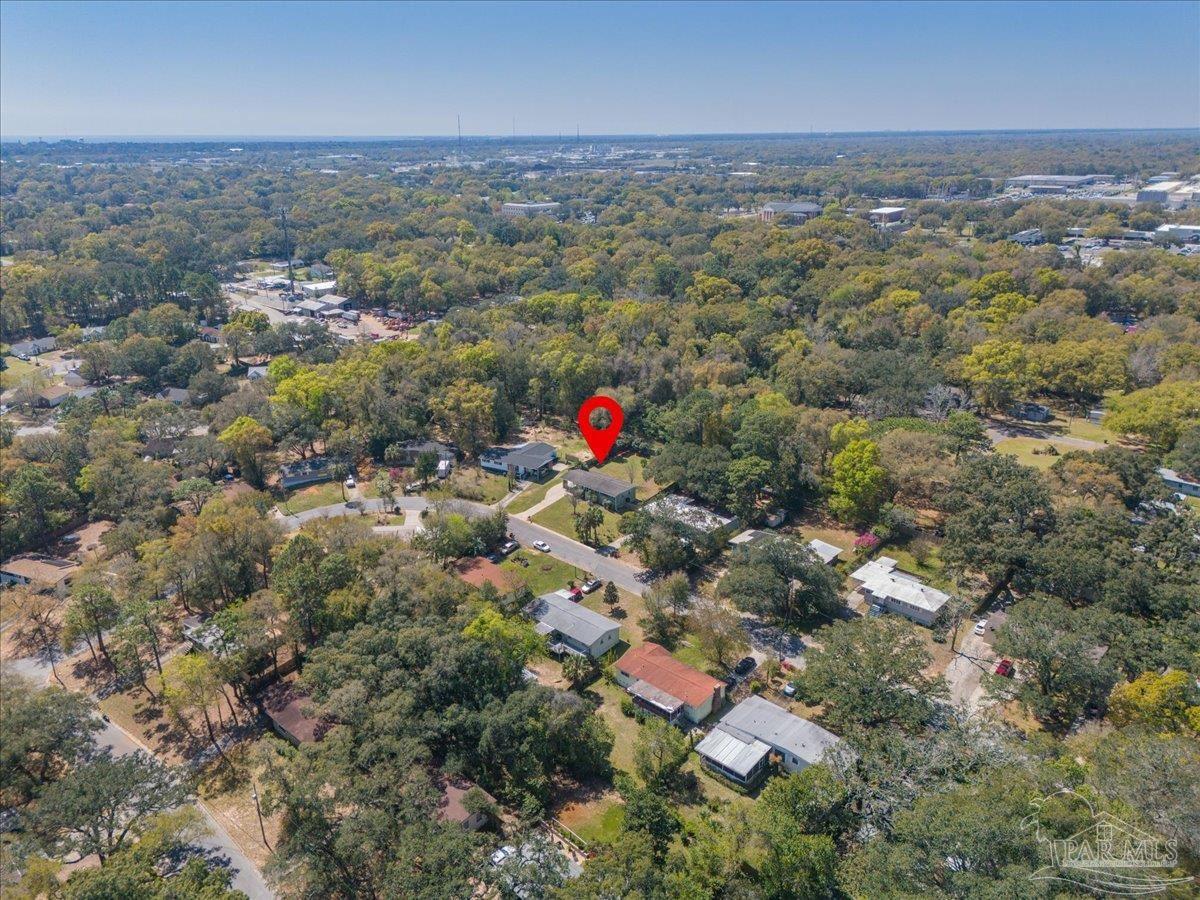 5067 Crestwood Rd