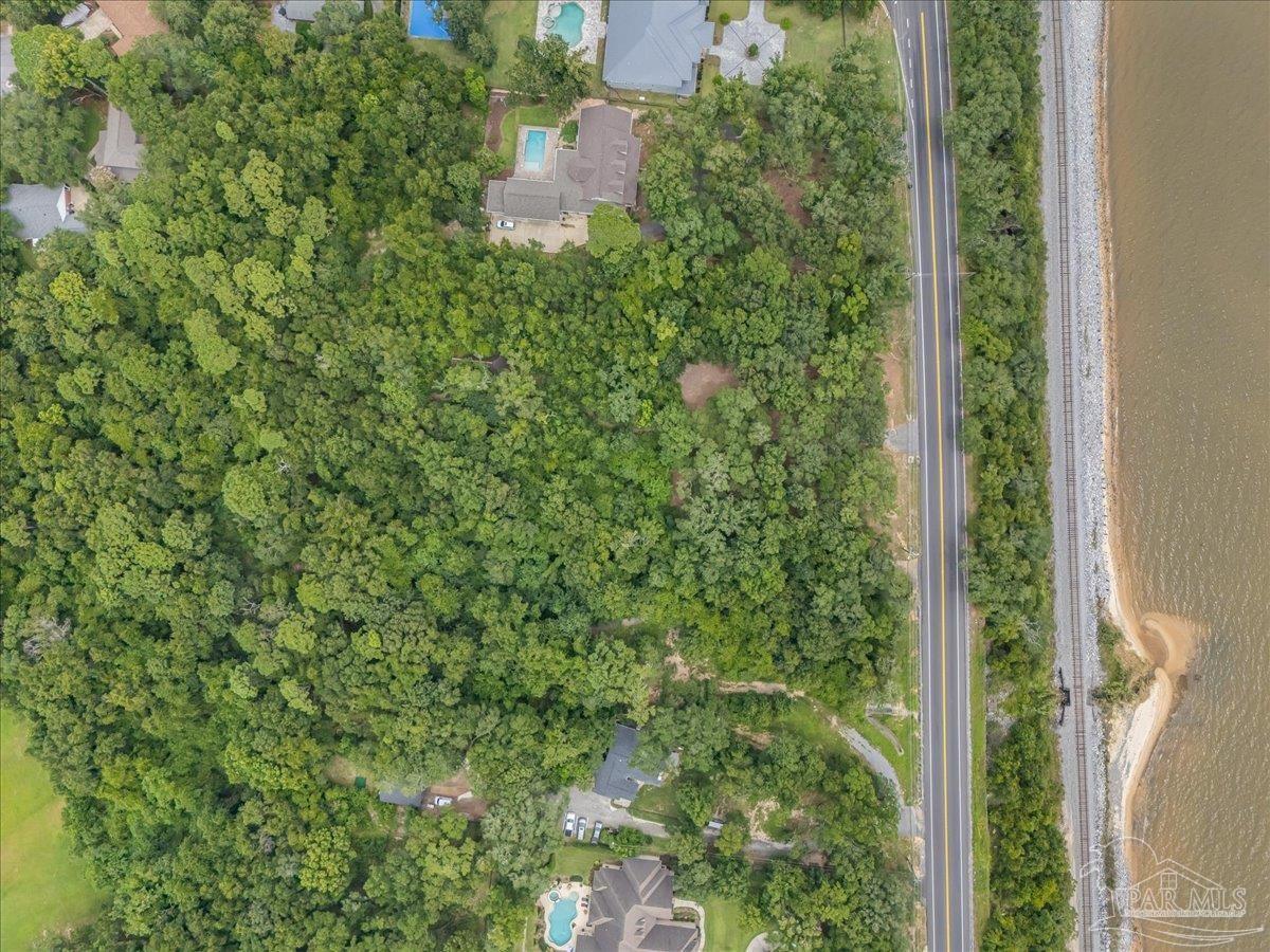 3901 Scenic Hwy