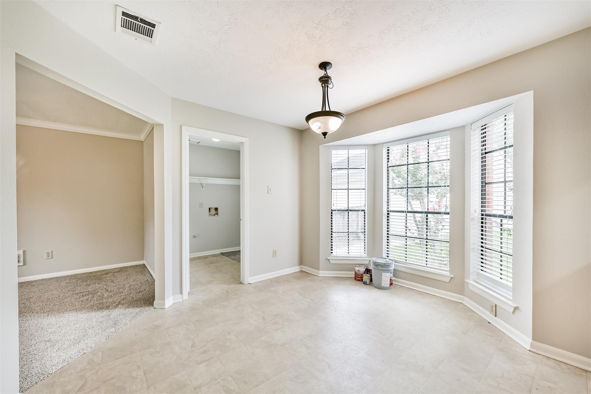 818 Noble Springs Road