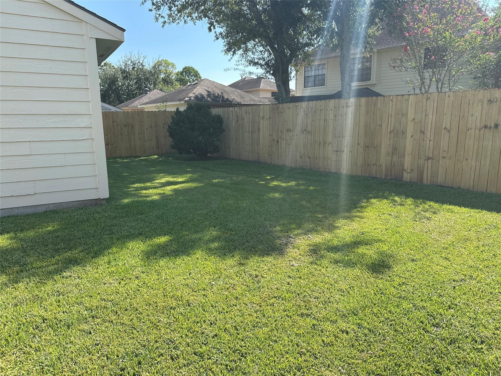 818 Noble Springs Road, Houston