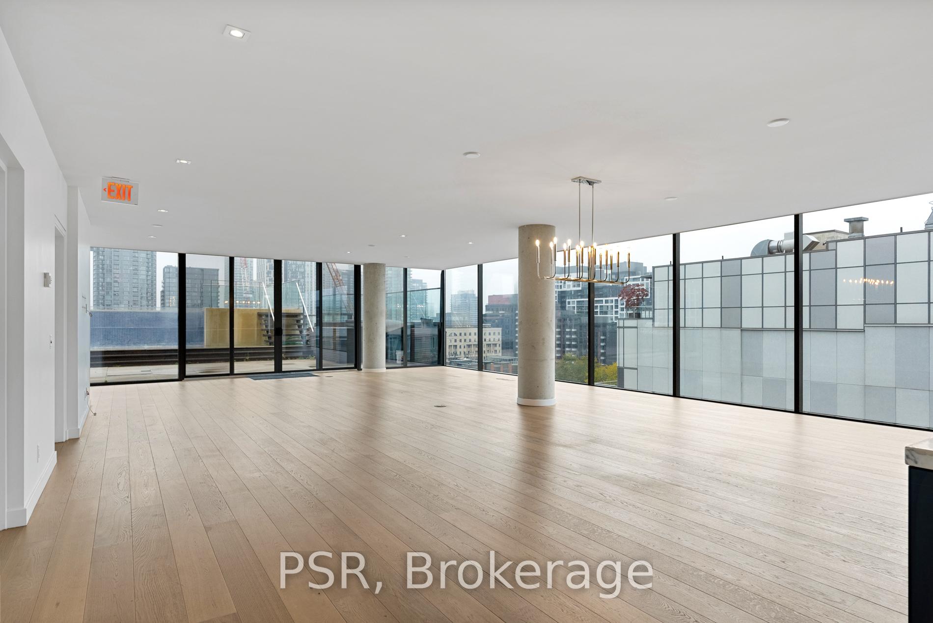 500 Wellington St W Unit: Ph1001