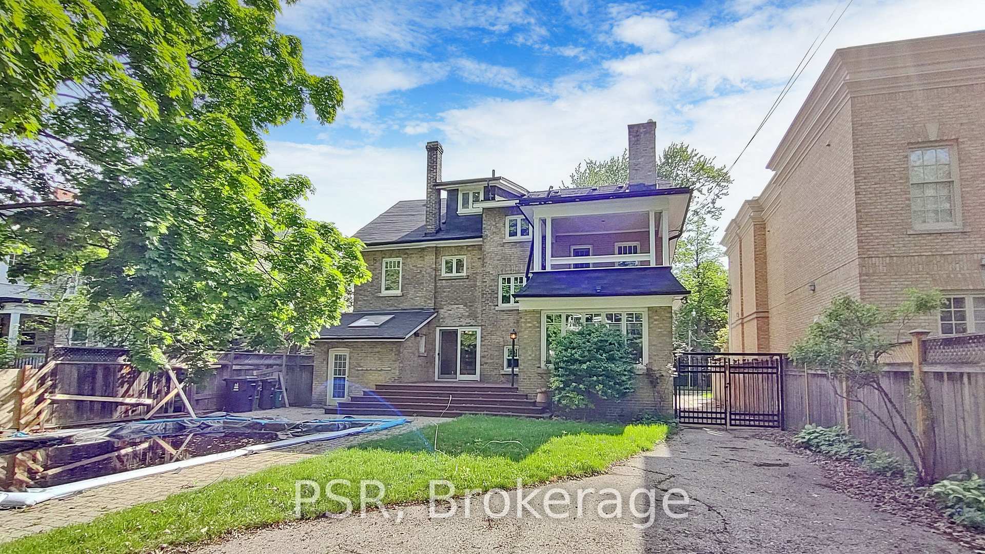 28 Dunvegan Road, Toronto